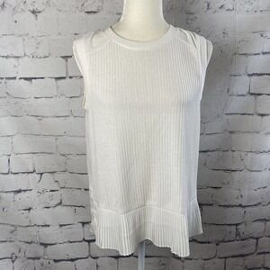 548 Blouse Womens Medium Knit Tank White Sleeveless Pleated Bottom Round‎ Neck